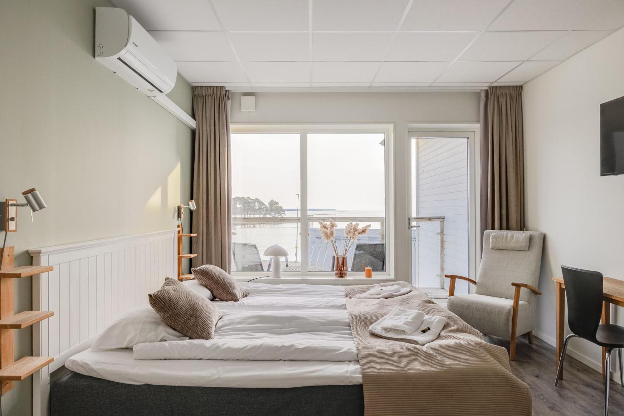 Hotell Hamnen Färjestaden Eksteriør bilde